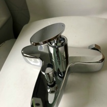 VÒI CỦ SEN NÓNG LẠNH INOX 304 BÓNG GIÁ RẺ TẠI TPHCM