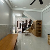 Nhà Quận Tân phú