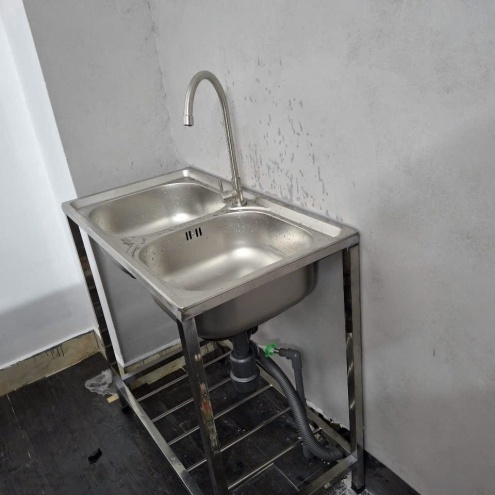 Bồn rửa chén bát Inox 304 2 Ngăn lớn có chân KT78×43×19cm