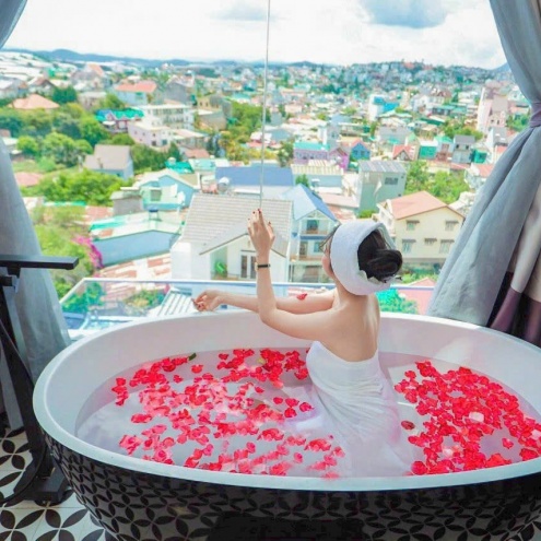 Bồn tắm nằm cao cấp khuyến mãi giá rẻ tại Tphcm, Hà Nội, Đà Lạt