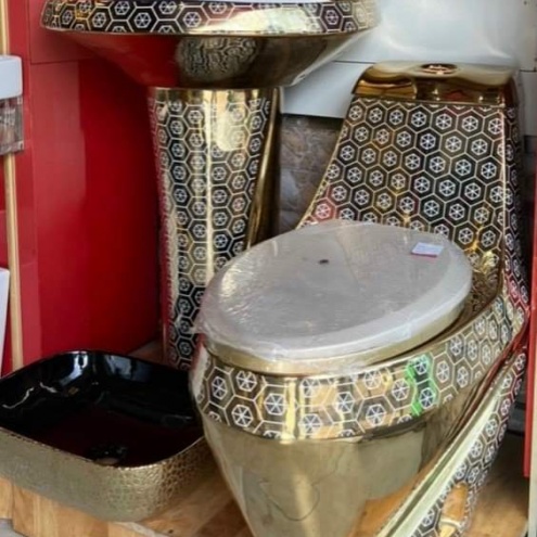 Combo TBVS Bồn Cầu Dubai hoa văn mạ dát vàng LUXURY 2