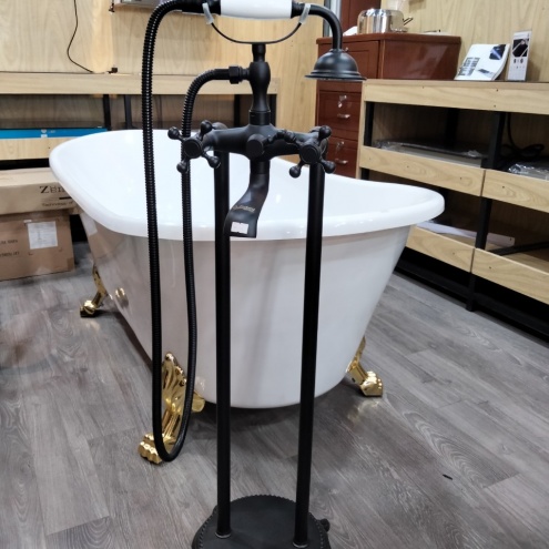 Sen cây đặt sàn cho bồn tắm tại tphcm. Giảm giá 50%