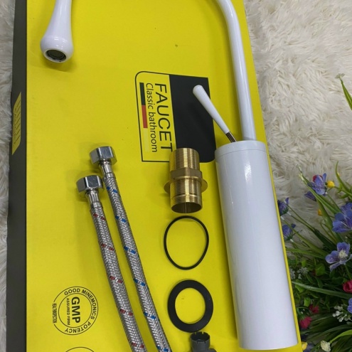 VÒI LAVABO NÓNG LẠNH THIÊN NGA TRẮNG CAO