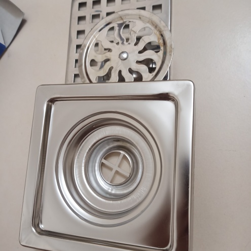 Phễu thu sàn, thoát sàn inox 304, TS137 D60,90 150×150mm