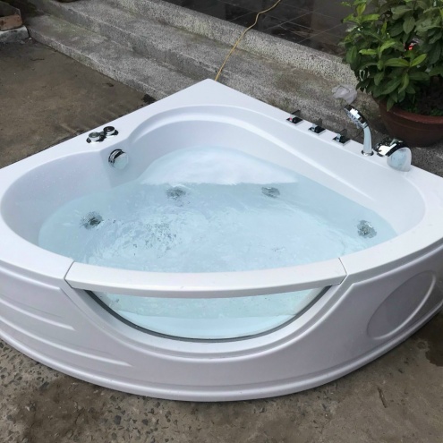 Bồn Tắm Góc 1m2, Bồn tắm sục Massage thủy lực giá rẻ tại Tphcm, Hà Nội, Đà Nẵng