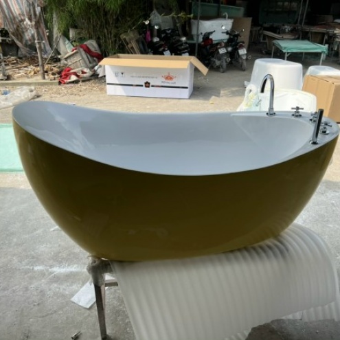 Bồn tắm độc lập đặt sàn Massage Cao cấp Royal Lux